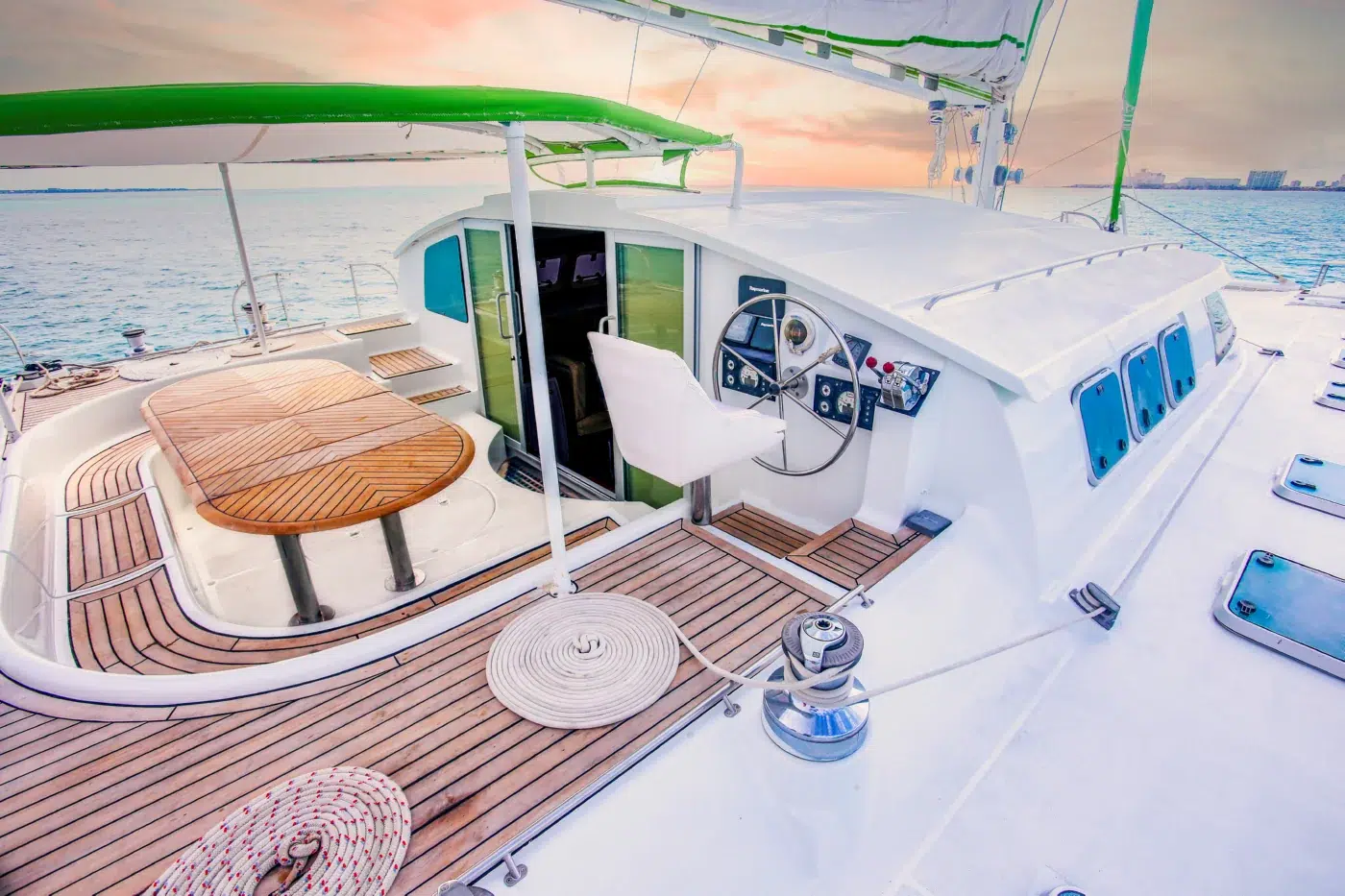 55FT Catamaran Cancun Private Sailing Charter