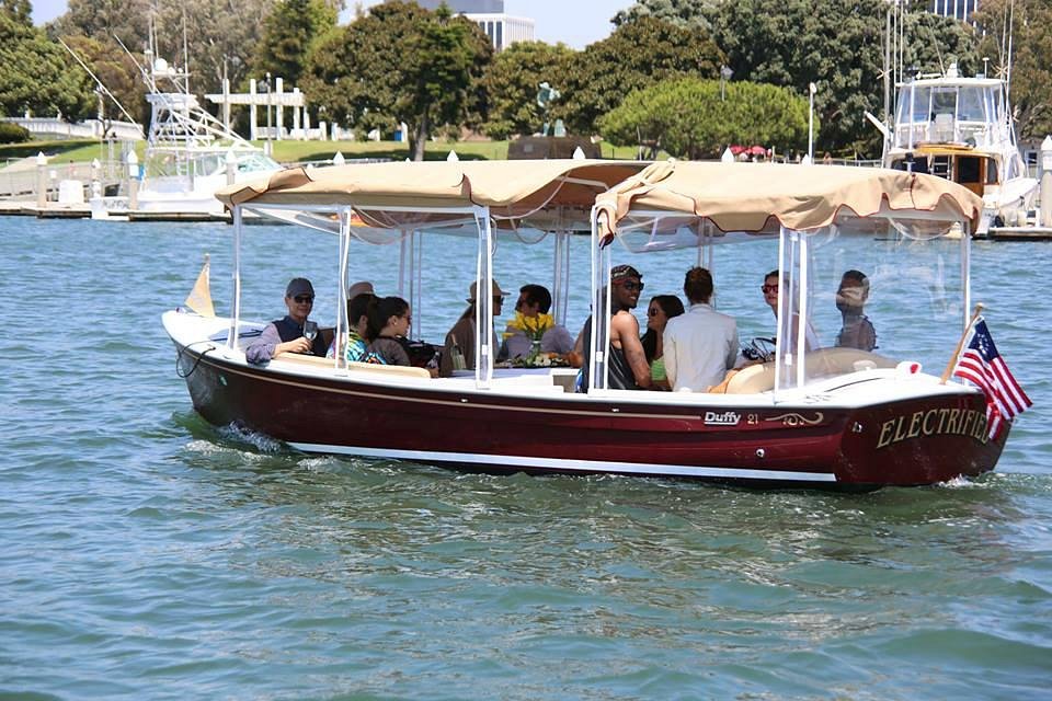 Boat rental Marina del Rey Cancun yacht cruising in lagoon and sea
